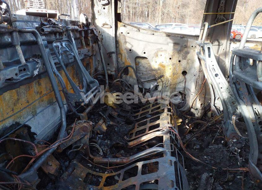 Photo 8 of 2015 Chevrolet Colorado LT (VIN 1GCGSBE3XF1230266)