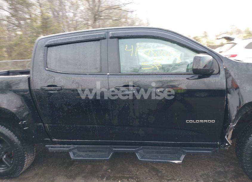 Photo 13 of 2015 Chevrolet Colorado LT (VIN 1GCGSBE3XF1247391)