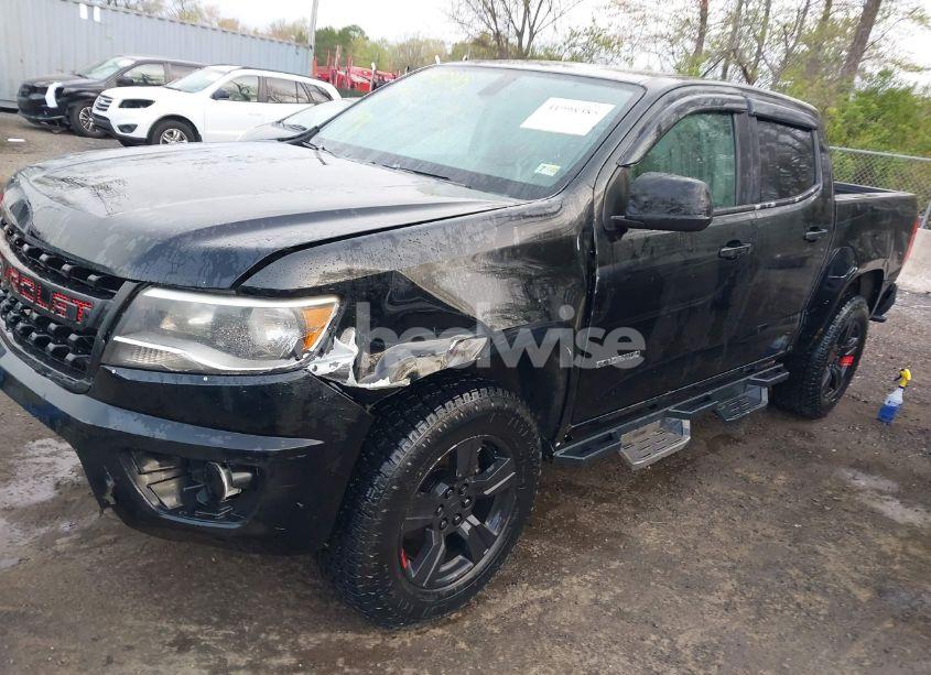 Photo 2 of 2015 Chevrolet Colorado LT (VIN 1GCGSBE3XF1247391)