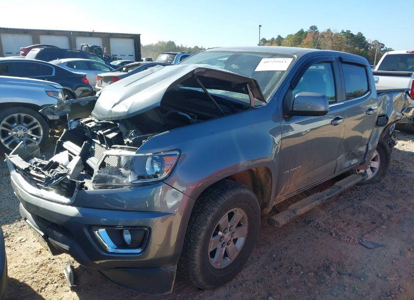 Photo 2 of 2019 Chevrolet Colorado WT (VIN 1GCGSBEA0K1340302)