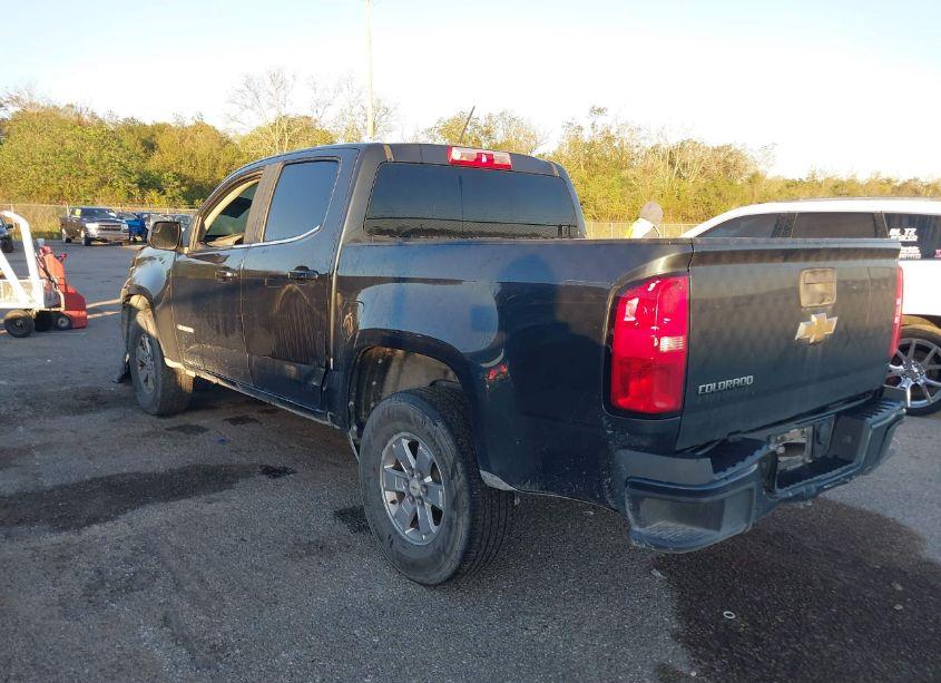 Photo 3 of 2018 Chevrolet Colorado WT (VIN 1GCGSBEA1J1138101)