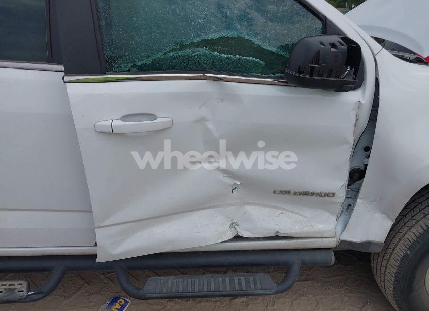 Photo 6 of 2017 Chevrolet Colorado WT (VIN 1GCGSBEA4H1176951)