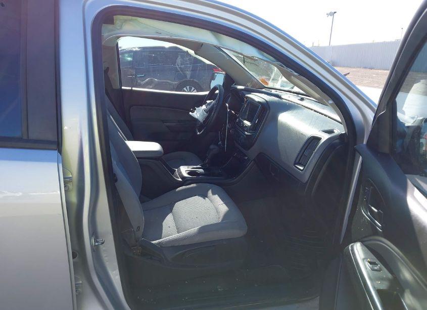 Photo 5 of 2019 Chevrolet Colorado WT (VIN 1GCGSBEA6K1154926)
