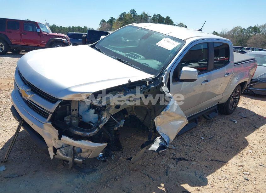 Photo 2 of 2019 Chevrolet Colorado WT (VIN 1GCGSBEA7K1159780)
