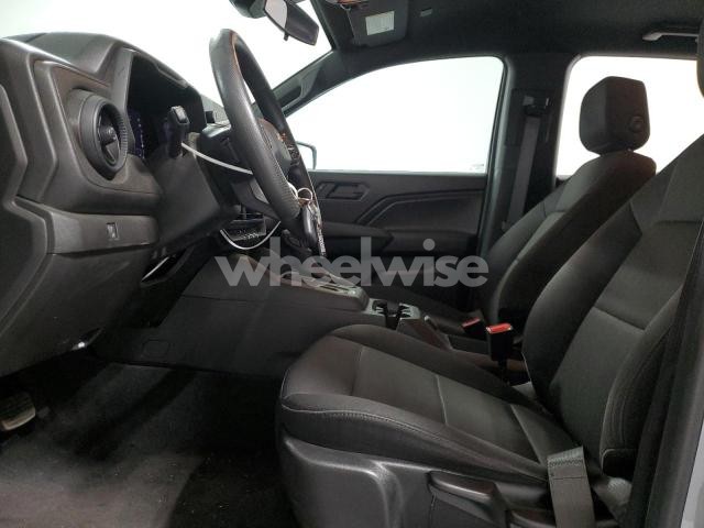 Photo 3 of 2023 CHEVROLET COLORADO N/A (VIN 1GCGSBEC0P1262984)