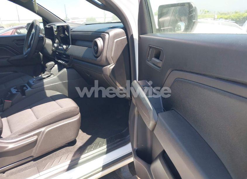 Photo 5 of 2023 Chevrolet Colorado 2WD SHORT BOX WT (VIN 1GCGSBEC3P1133430)
