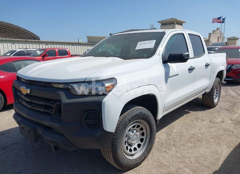 Photo 2 of 2024 Chevrolet Colorado 2WD WT (VIN 1GCGSBEC7R1207645)