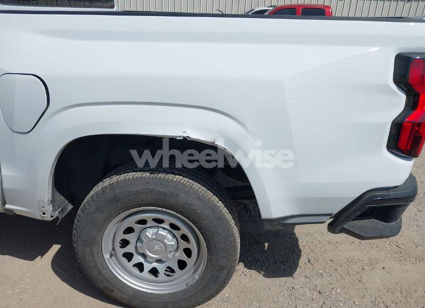 Photo 6 of 2024 Chevrolet Colorado 2WD WT (VIN 1GCGSBEC7R1207645)