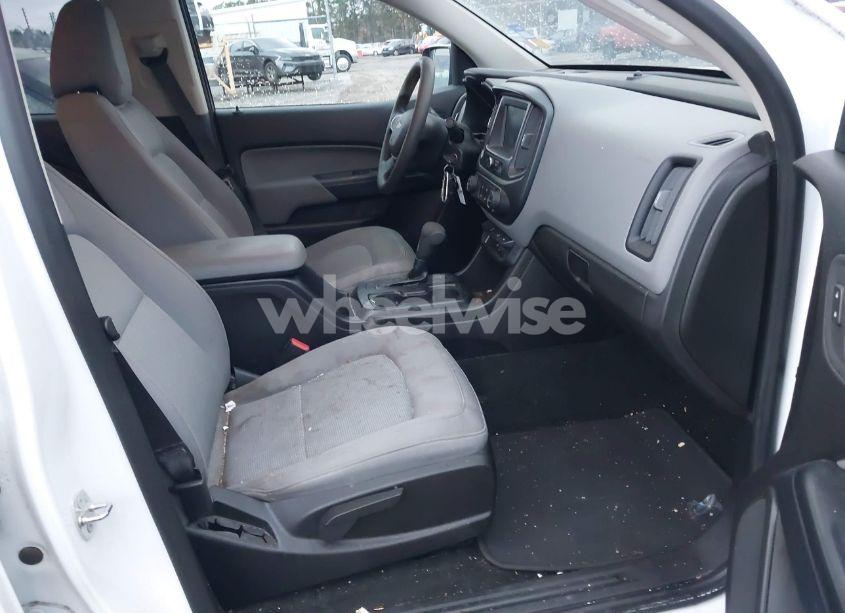 Photo 5 of 2017 Chevrolet Colorado WT (VIN 1GCGSBEN3H1243932)