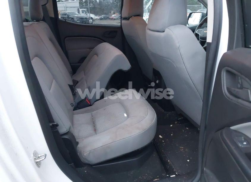 Photo 8 of 2017 Chevrolet Colorado WT (VIN 1GCGSBEN3H1243932)