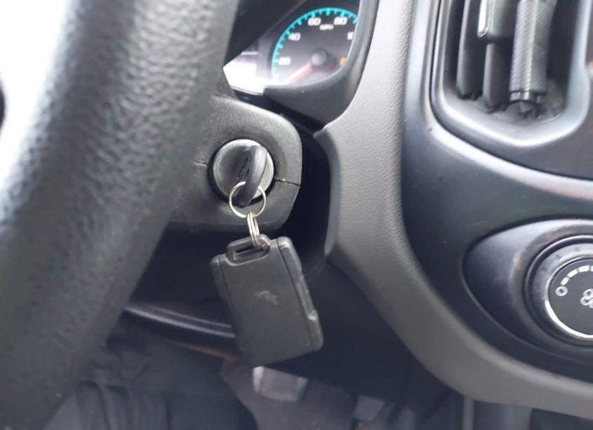 Photo 11 of 2019 Chevrolet Colorado WT (VIN 1GCGSBEN4K1177530)