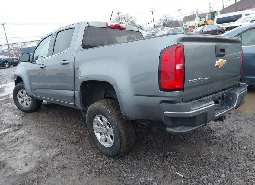 Photo 3 of 2019 Chevrolet Colorado WT (VIN 1GCGSBEN4K1177530)