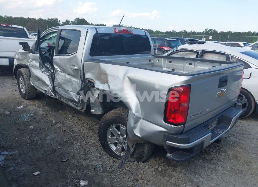 Photo 3 of 2017 Chevrolet Colorado WT (VIN 1GCGSBEN5H1213475)