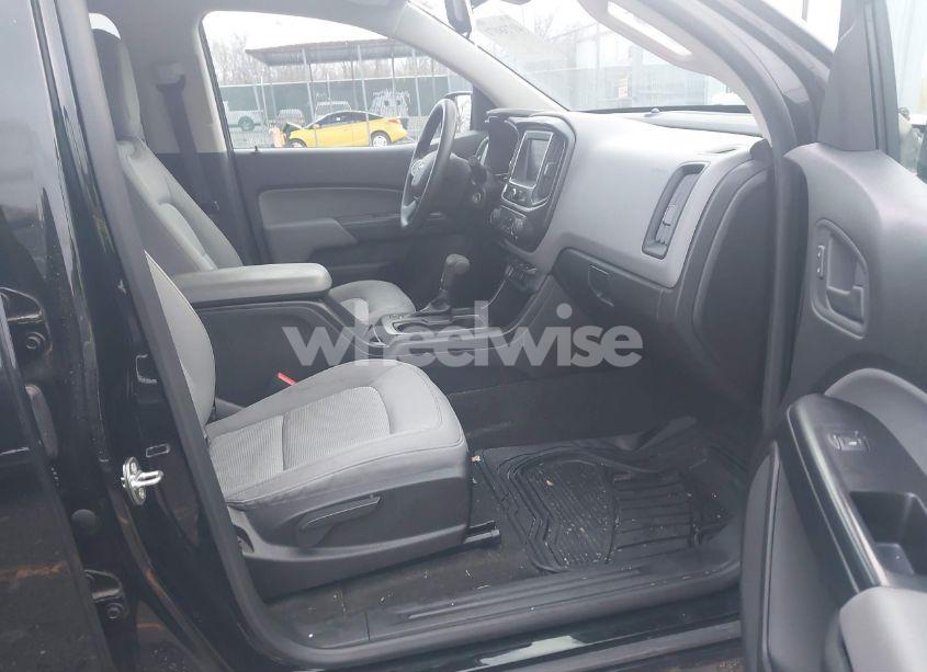 Photo 5 of 2017 Chevrolet Colorado WT (VIN 1GCGSBEN6H1305100)