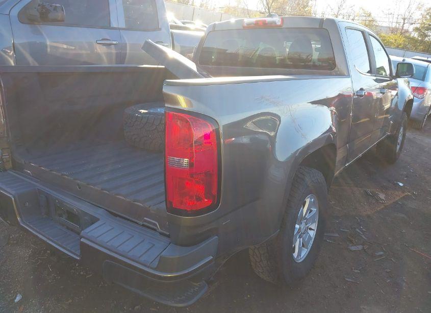 Photo 4 of 2017 Chevrolet Colorado WT (VIN 1GCGSBEN7H1223179)