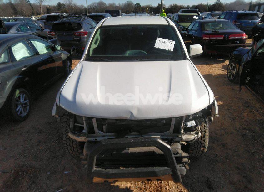 Photo 12 of 2018 Chevrolet Colorado WT (VIN 1GCGSBENXJ1318129)