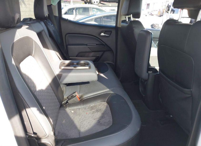 Photo 8 of 2015 Chevrolet Colorado Z71 (VIN 1GCGSCE30F1271799)