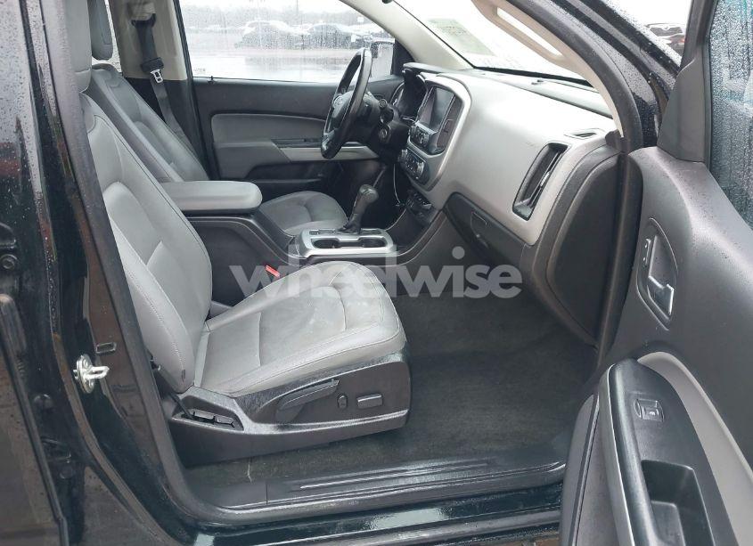 Photo 5 of 2016 Chevrolet Colorado LT (VIN 1GCGSCE30G1369460)