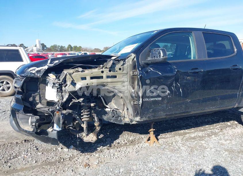 Photo 6 of 2015 Chevrolet Colorado Z71 (VIN 1GCGSCE32F1195809)