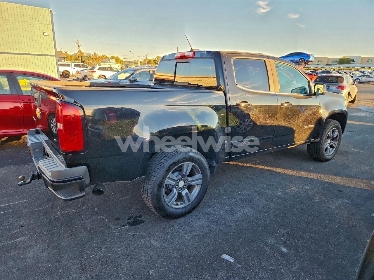 Photo 3 of 2016 CHEVROLET COLORADO LT (VIN 1GCGSCE32G1212450)