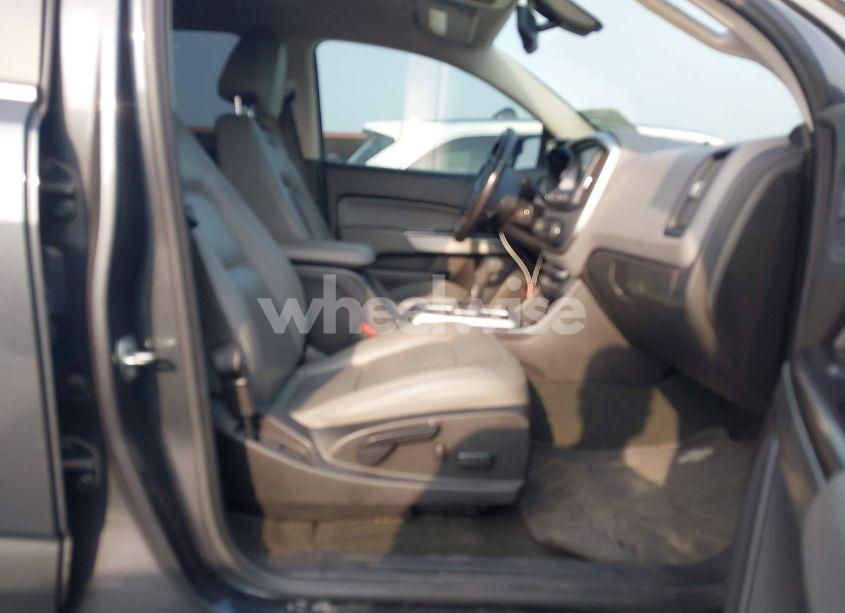 Photo 5 of 2016 Chevrolet Colorado LT (VIN 1GCGSCE33G1166160)