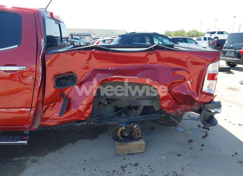 Photo 6 of 2016 Chevrolet Colorado LT (VIN 1GCGSCE34G1209999)