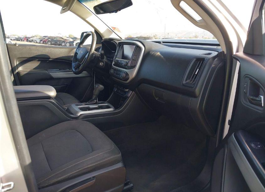Photo 5 of 2016 Chevrolet Colorado LT (VIN 1GCGSCE35G1103190)