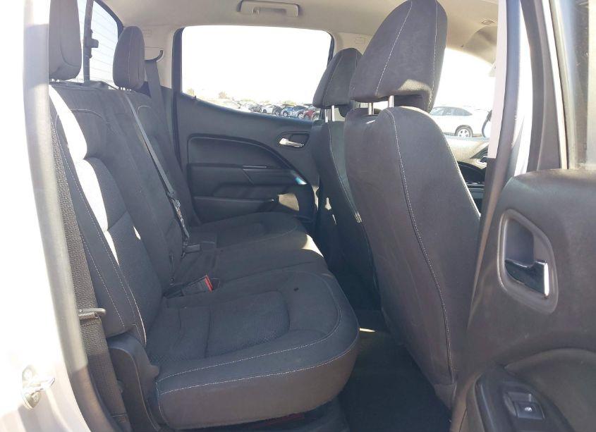 Photo 8 of 2016 Chevrolet Colorado LT (VIN 1GCGSCE35G1103190)