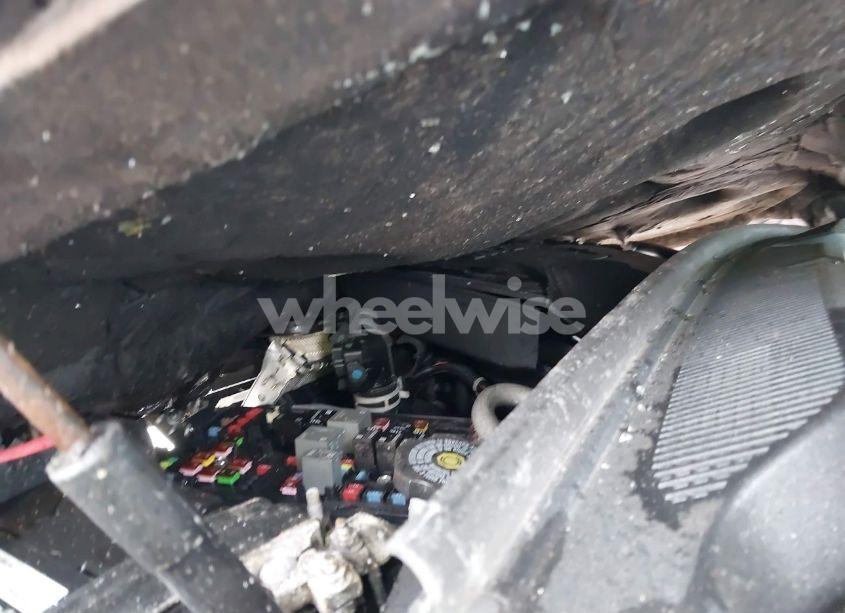 Photo 10 of 2016 Chevrolet Colorado LT (VIN 1GCGSCE38G1142730)