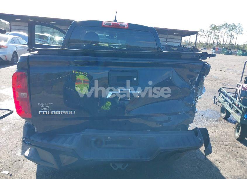 Photo 16 of 2018 Chevrolet Colorado LT (VIN 1GCGSCEA0J1228474)