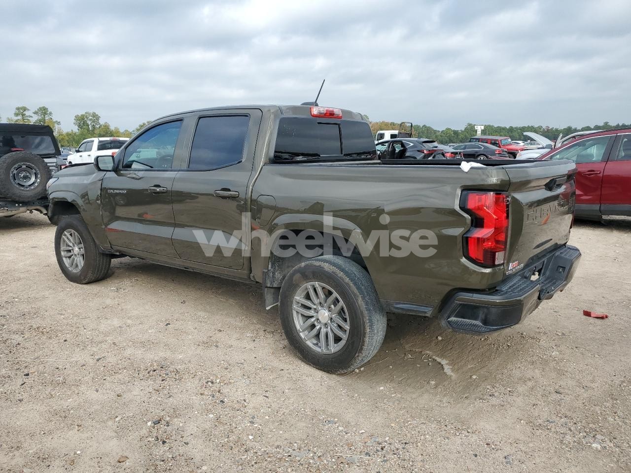 Photo 2 of 2024 CHEVROLET COLORADO LT (VIN 1GCGSCEC7R1214911)