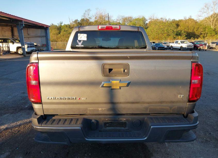 Photo 16 of 2018 Chevrolet Colorado LT (VIN 1GCGSCEN1J1285849)
