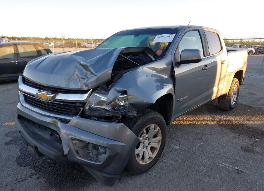 Photo 2 of 2018 Chevrolet Colorado LT (VIN 1GCGSCEN1J1285849)