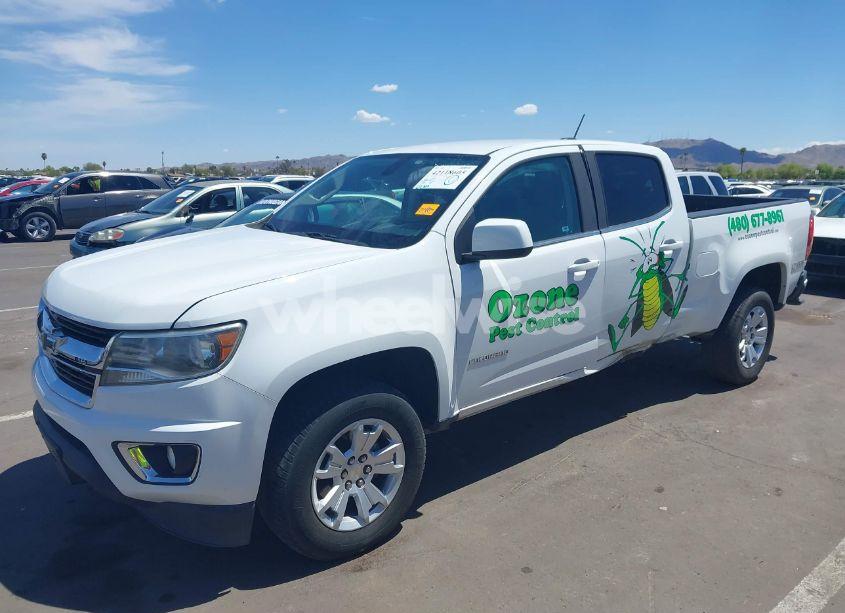 Photo 2 of 2019 Chevrolet Colorado LT (VIN 1GCGSCEN1K1146225)