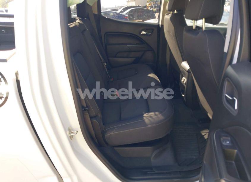 Photo 8 of 2019 Chevrolet Colorado LT (VIN 1GCGSCEN1K1249922)