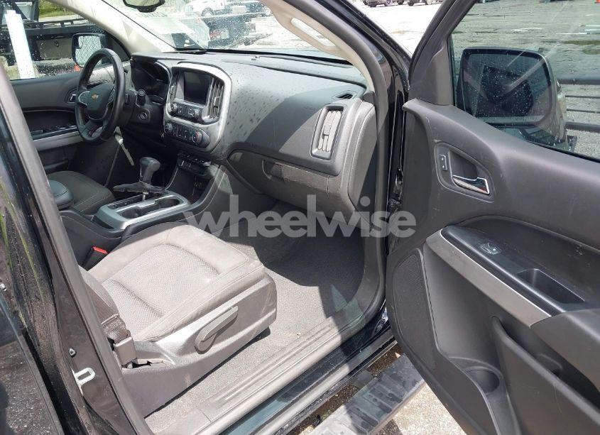 Photo 5 of 2021 Chevrolet Colorado 2WD SHORT BOX LT (VIN 1GCGSCEN1M1131727)