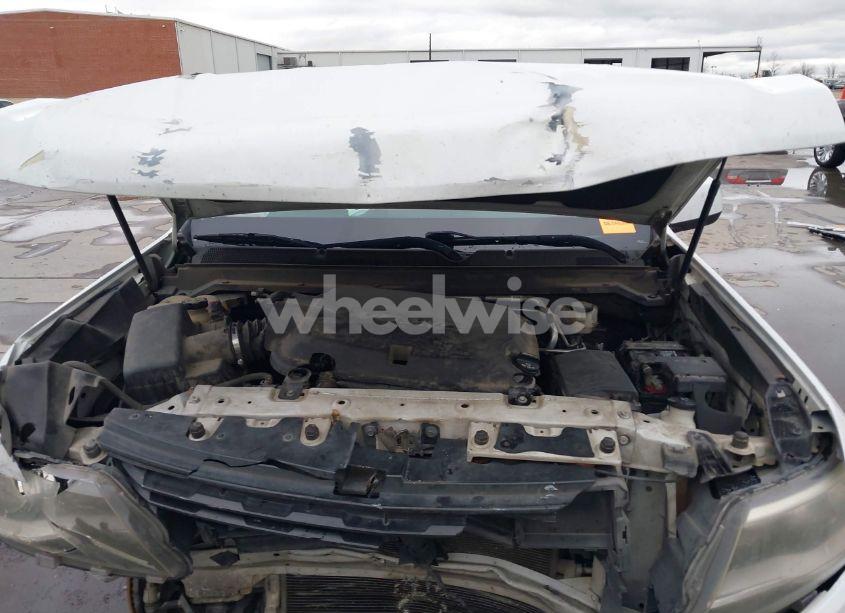 Photo 10 of 2019 Chevrolet Colorado LT (VIN 1GCGSCEN2K1241599)