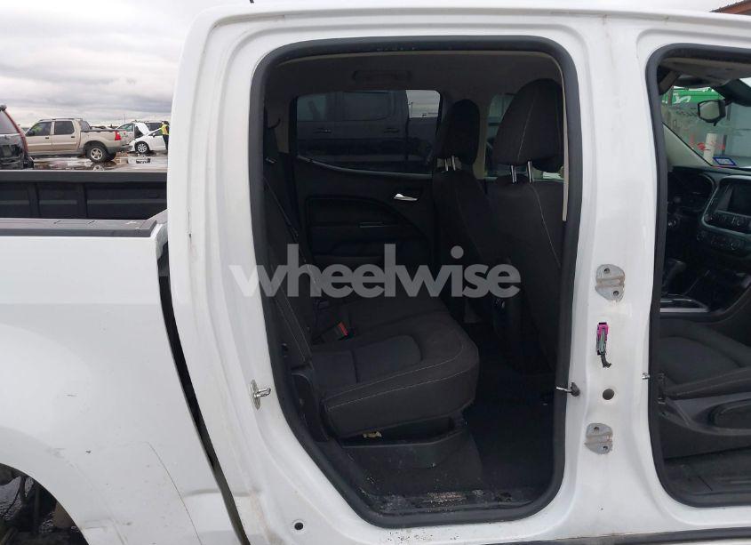 Photo 8 of 2019 Chevrolet Colorado LT (VIN 1GCGSCEN2K1241599)