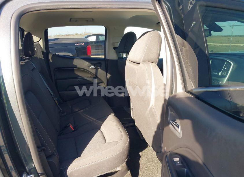 Photo 8 of 2017 Chevrolet Colorado LT (VIN 1GCGSCEN3H1185679)