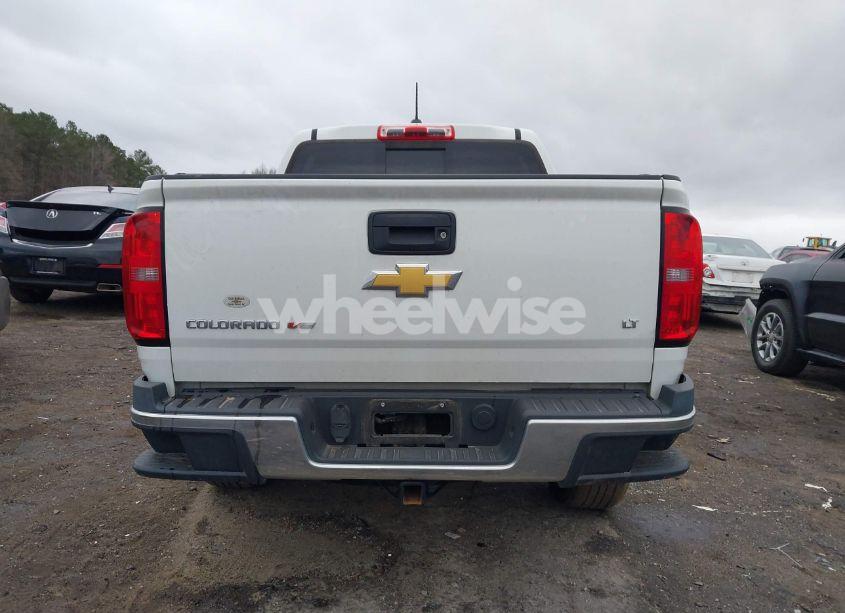 Photo 15 of 2018 Chevrolet Colorado LT (VIN 1GCGSCEN3J1143390)
