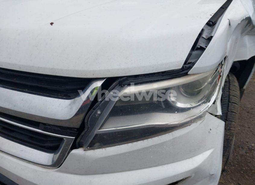 Photo 18 of 2018 Chevrolet Colorado LT (VIN 1GCGSCEN3J1143390)