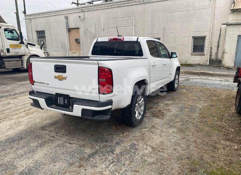 Photo 4 of 2018 Chevrolet Colorado LT (VIN 1GCGSCEN3J1167138)