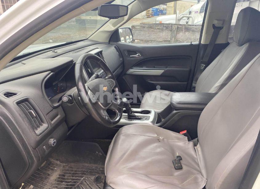 Photo 5 of 2018 Chevrolet Colorado LT (VIN 1GCGSCEN3J1167138)