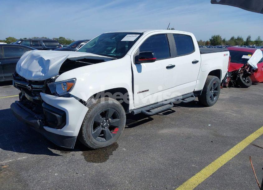 Photo 2 of 2021 Chevrolet Colorado 2WD SHORT BOX LT (VIN 1GCGSCEN3M1276560)