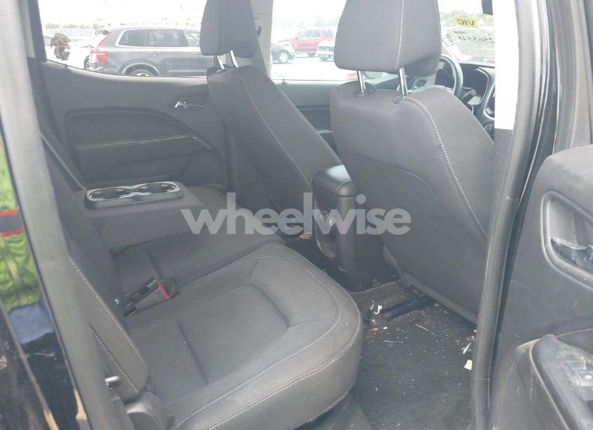 Photo 8 of 2018 Chevrolet Colorado LT (VIN 1GCGSCEN4J1258564)