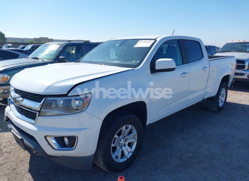 Photo 2 of 2019 Chevrolet Colorado LT (VIN 1GCGSCEN4K1117110)