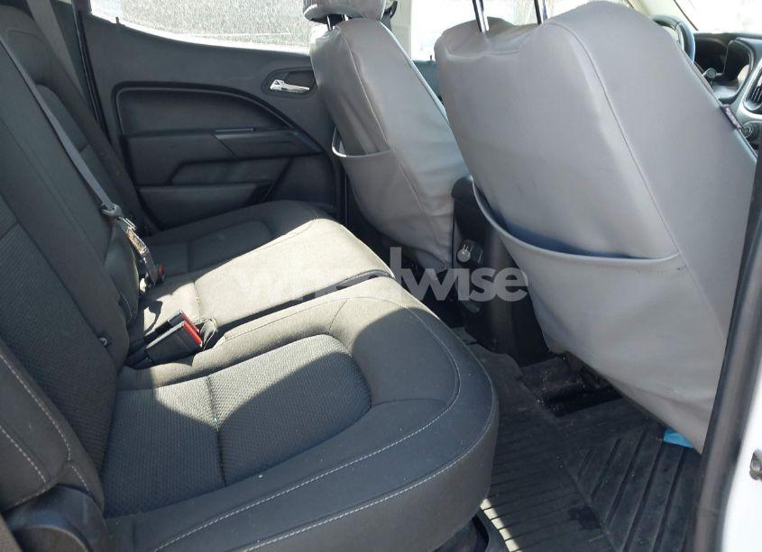 Photo 8 of 2019 Chevrolet Colorado LT (VIN 1GCGSCEN4K1202612)