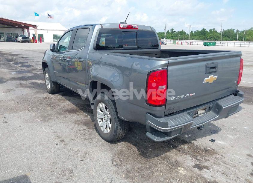 Photo 3 of 2019 Chevrolet Colorado LT (VIN 1GCGSCEN5K1126690)