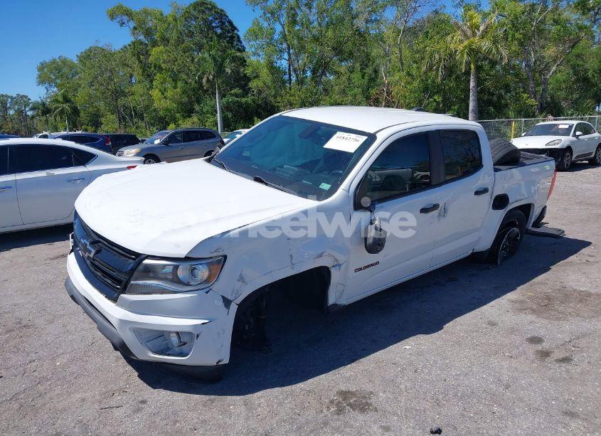 Photo 2 of 2019 Chevrolet Colorado LT (VIN 1GCGSCEN5K1266707)
