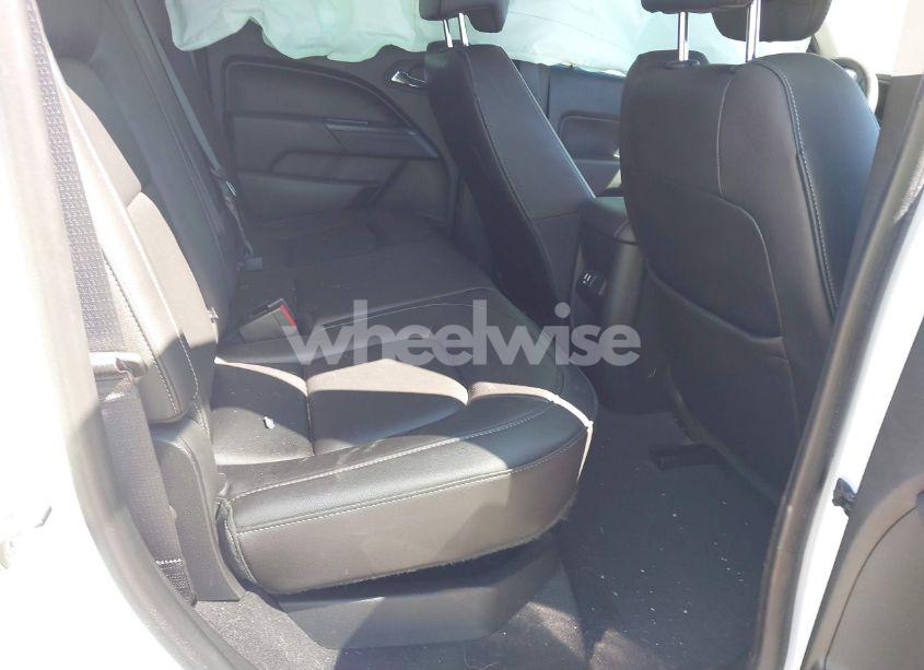 Photo 8 of 2019 Chevrolet Colorado LT (VIN 1GCGSCEN5K1266707)